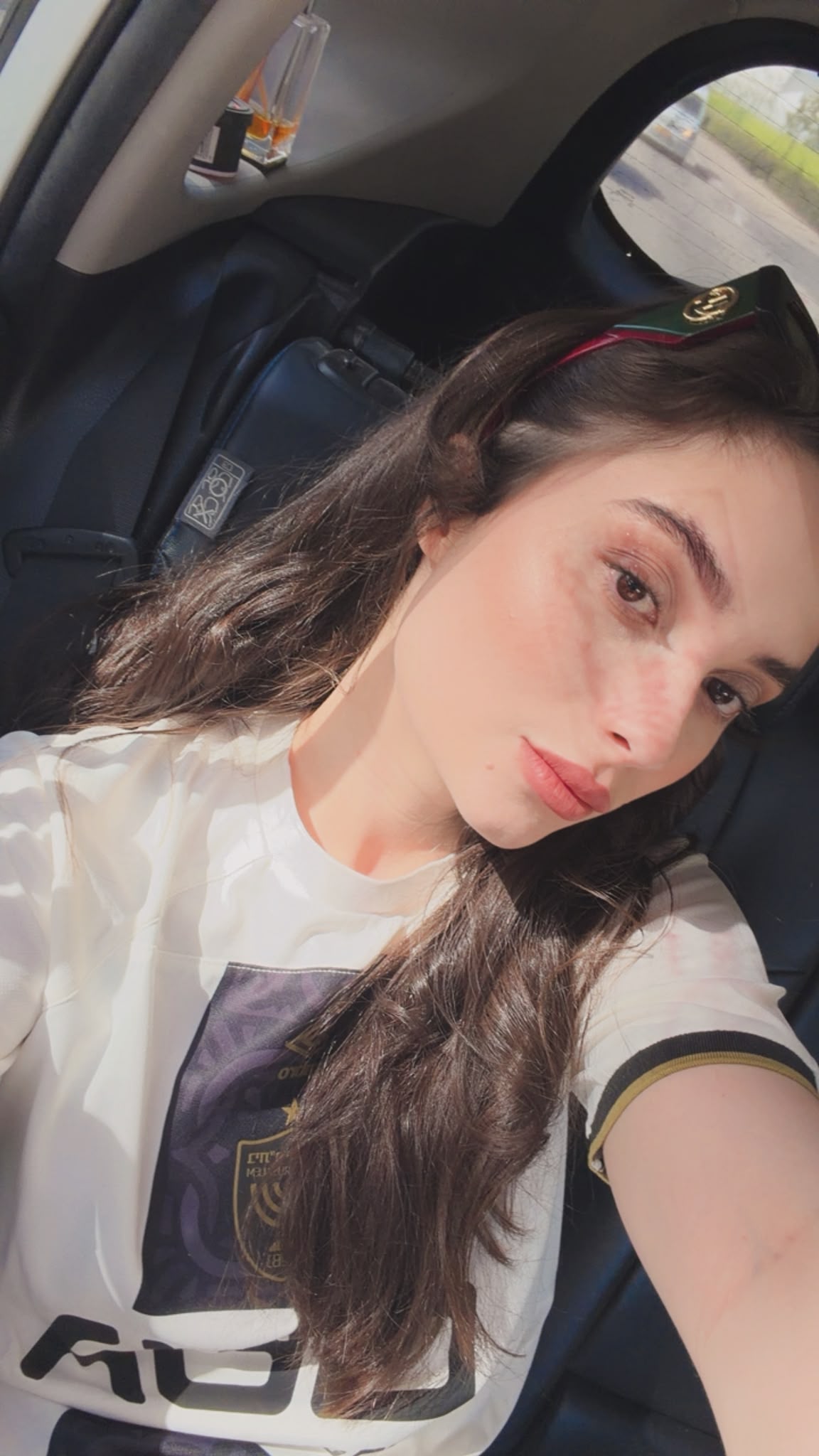 שושנה בת 20 ברזילאית תיירת -חיפה